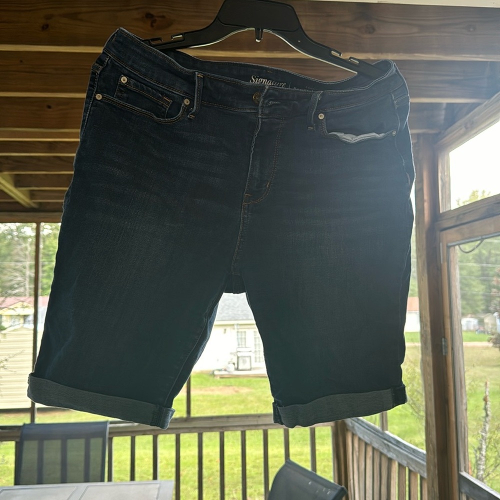 Levi Strauss shorts